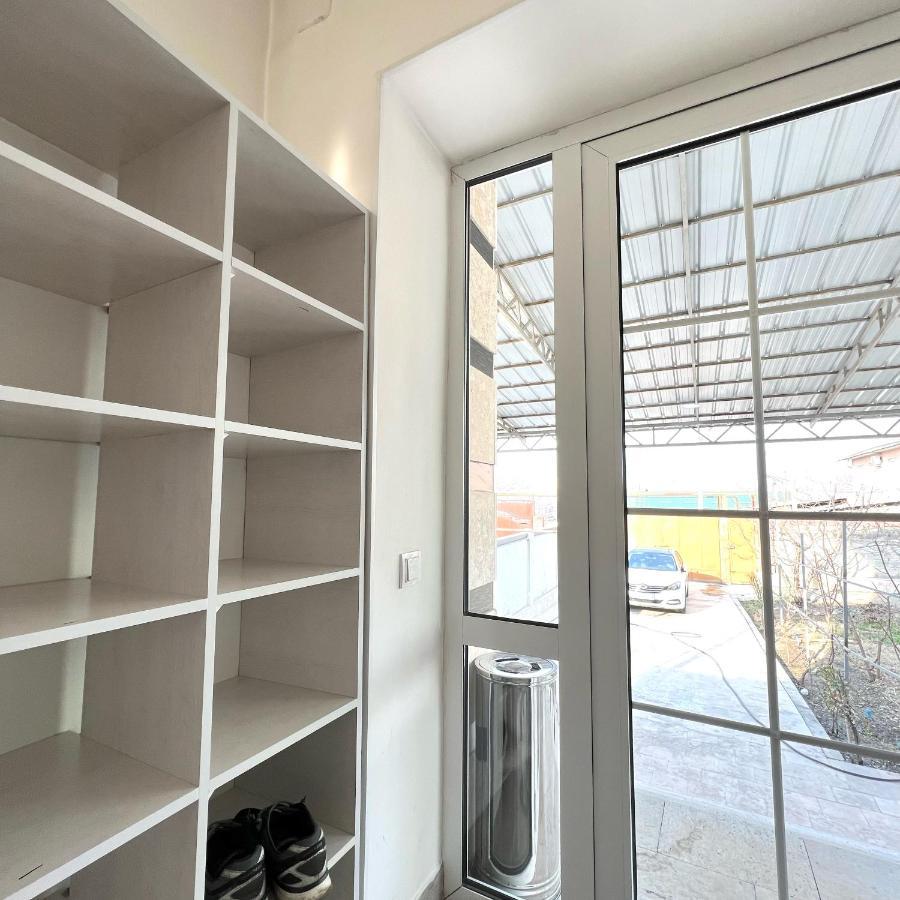 Abs Guest House Ош Экстерьер фото
